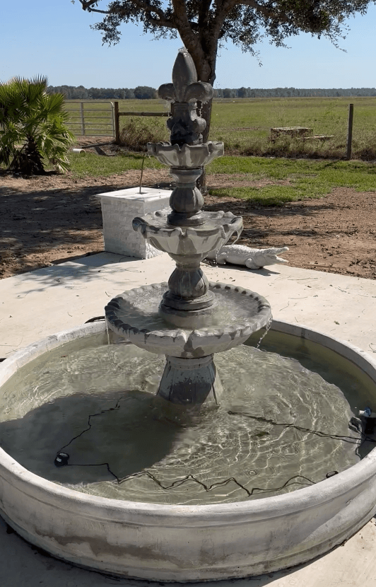 Paris fountain ( natural ) poo”7 ft