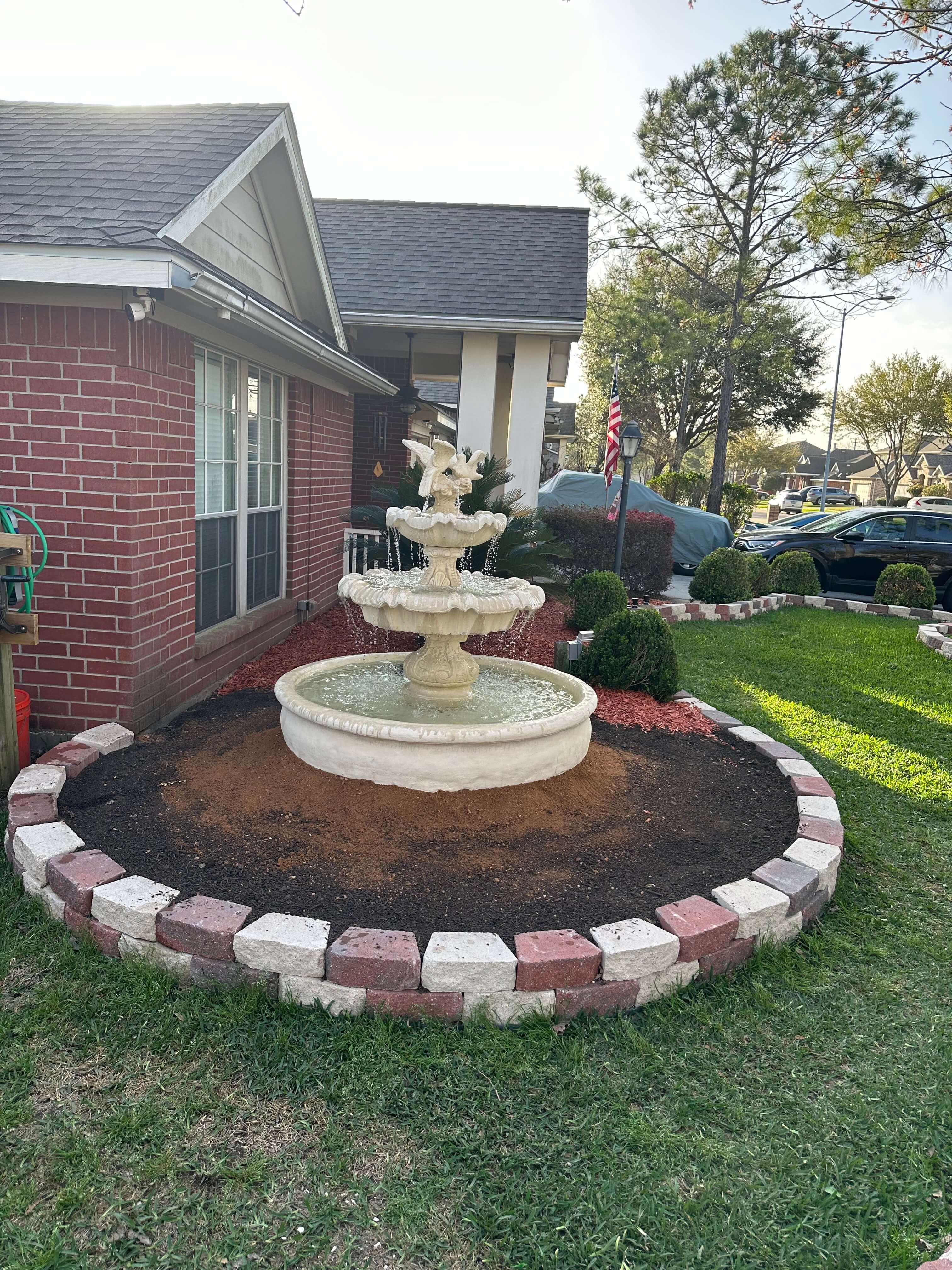 Italian fountain ( bone color ) pool 5” ft