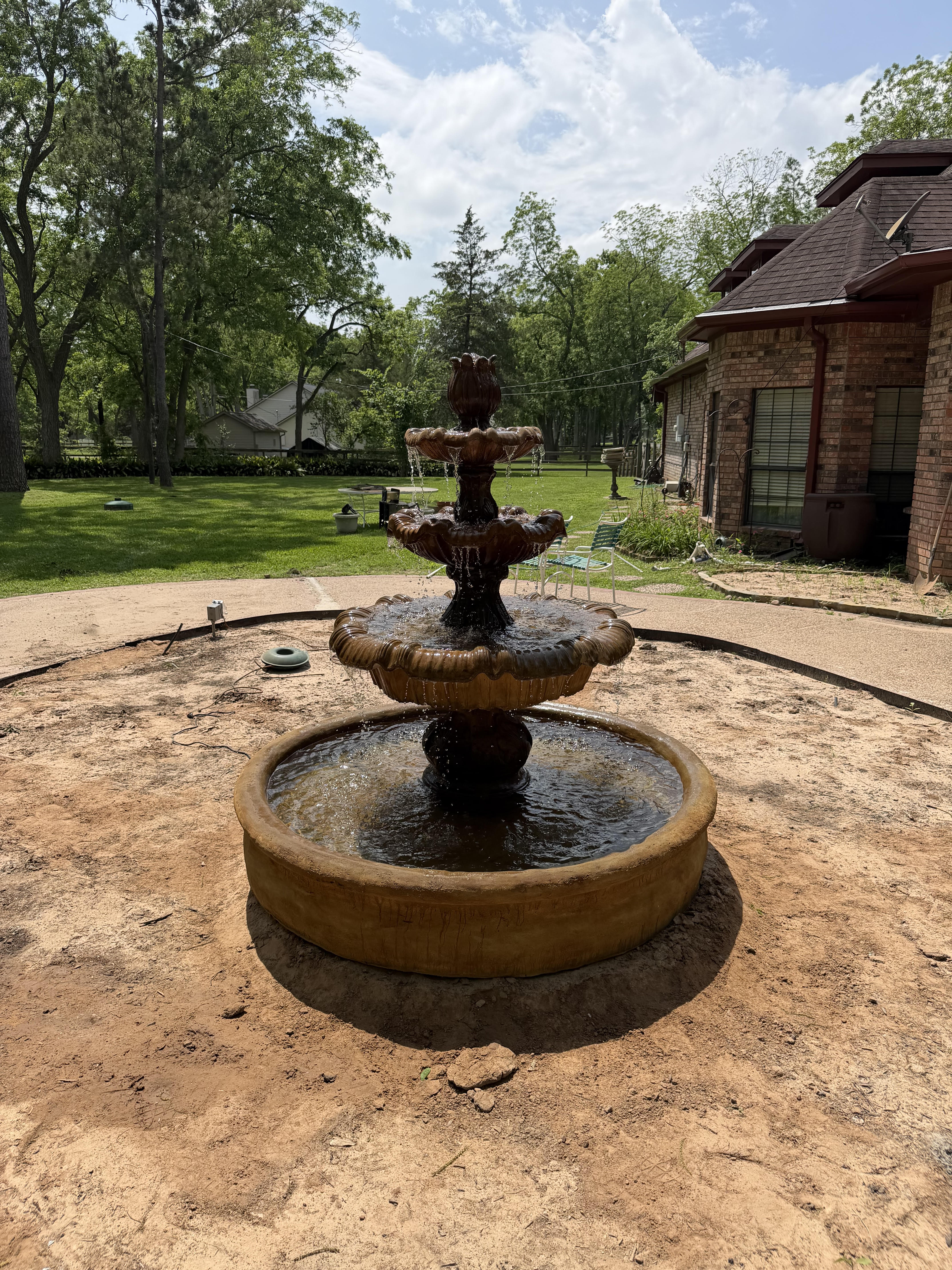 Italian fountain med. Pool 5ft