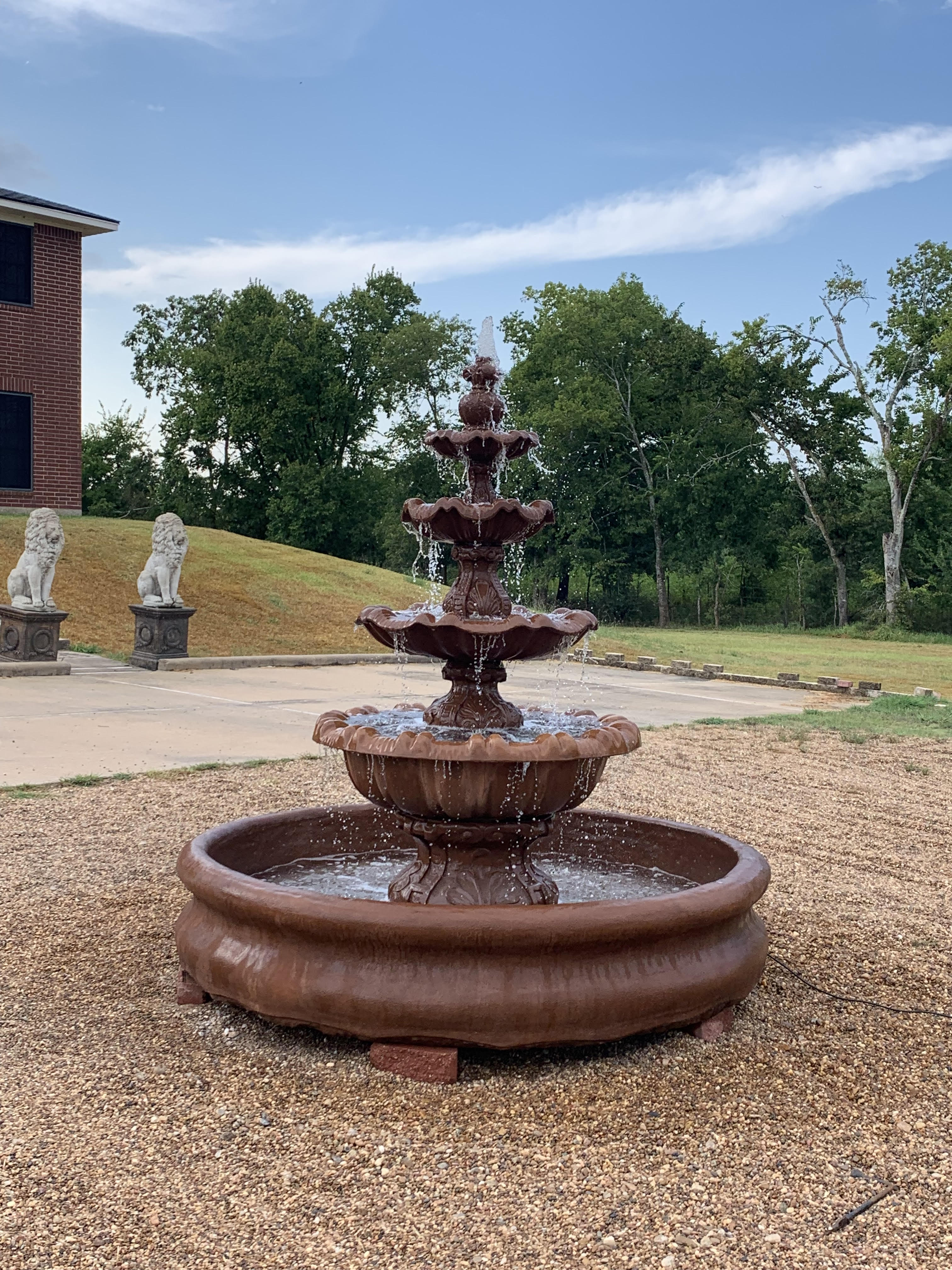 Italian fountain Lg Pool 8ft
