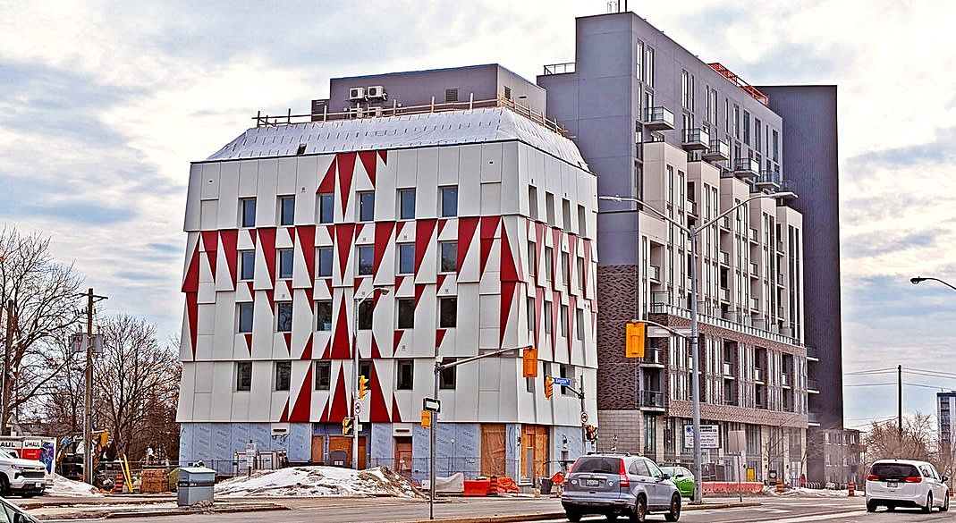 Thunder Woman Healing Lodge - Mass Timber WIN Project | WoodWorks ...