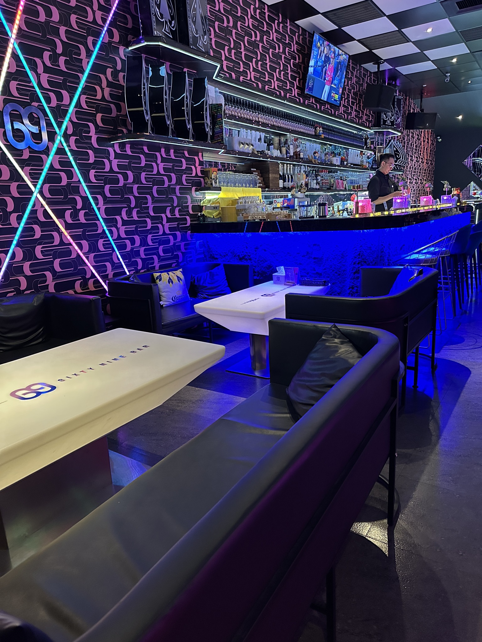 2025台中慶生餐廳怎麼選?溜酒餐酒館為什麼被狂推的完整理由