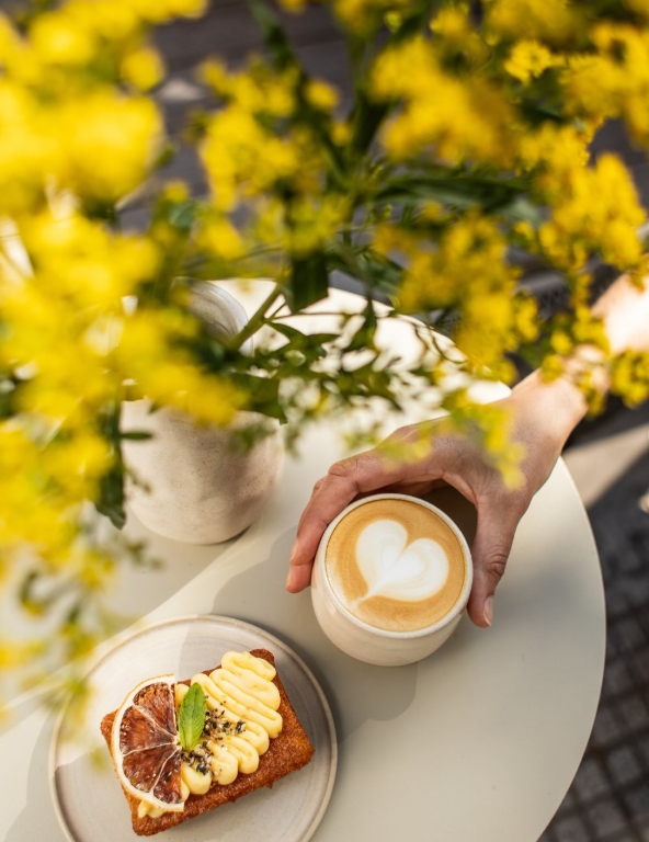 Zur café