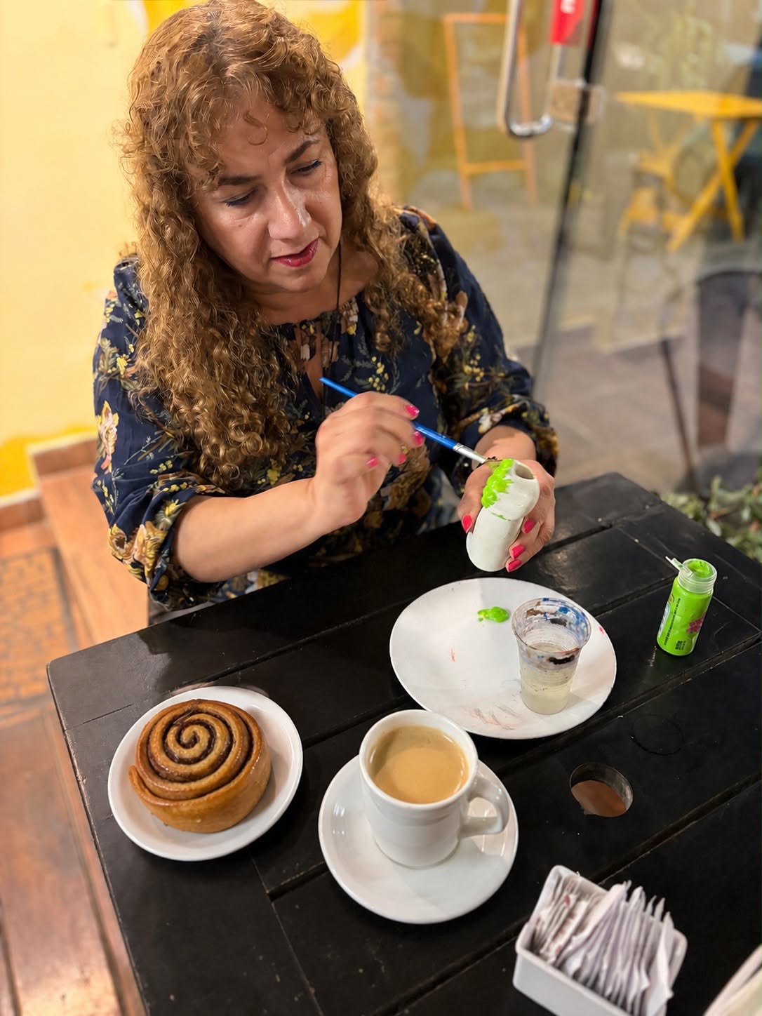 Mavie Café