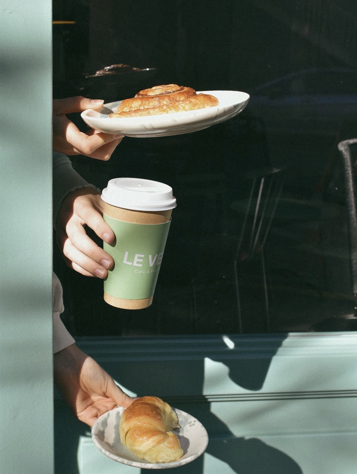 Le Vert Café & Patisserie