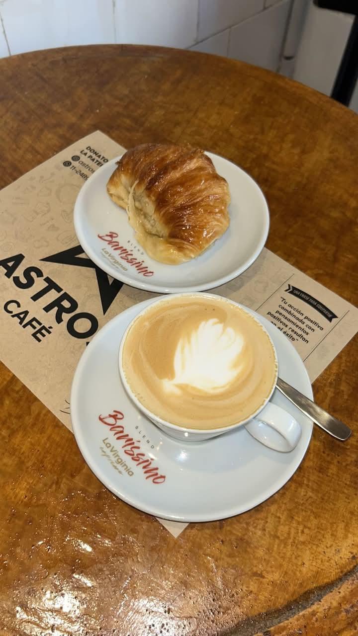 Astros Café