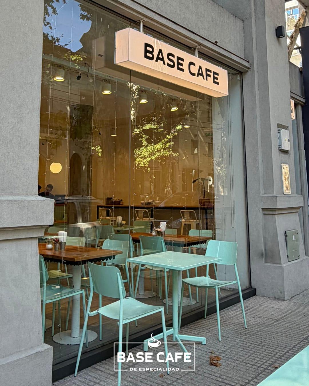 BASE CAFÉ