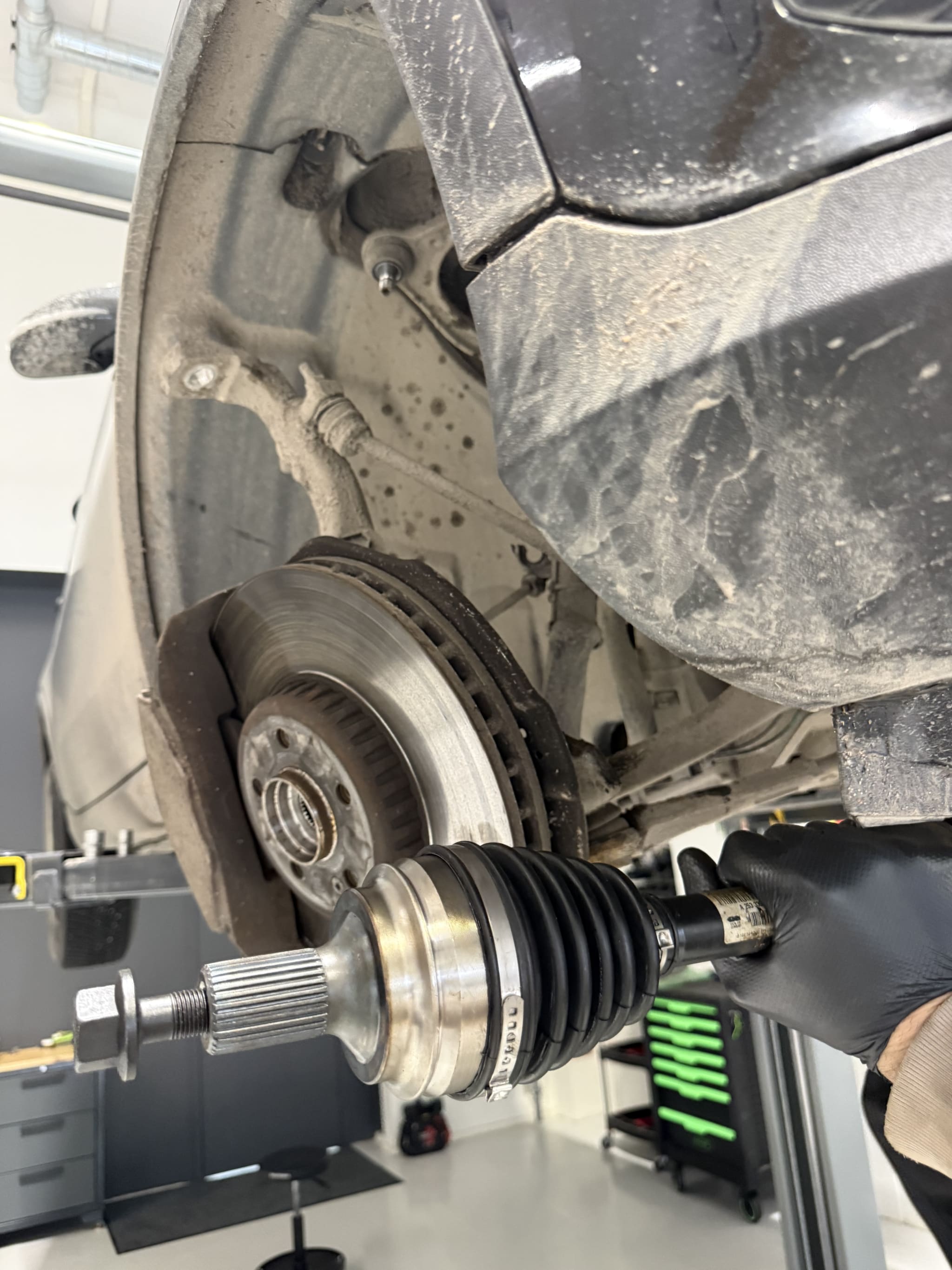 Jarrupalat edessä - 2