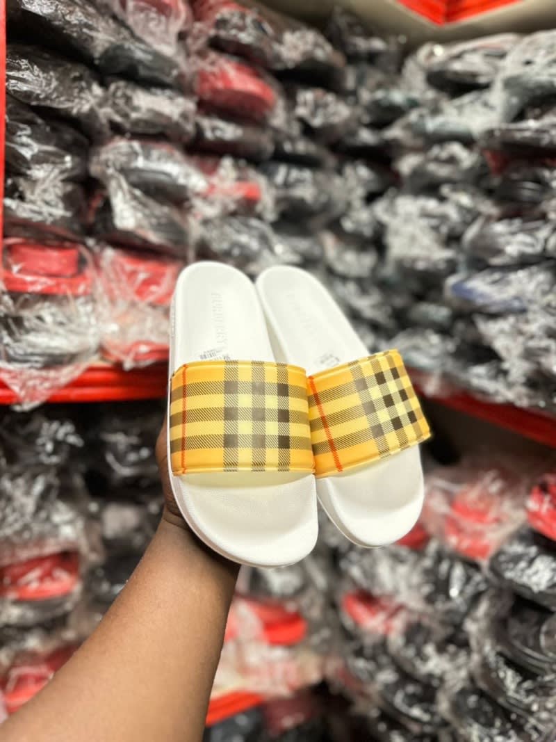 Burberry Slippers