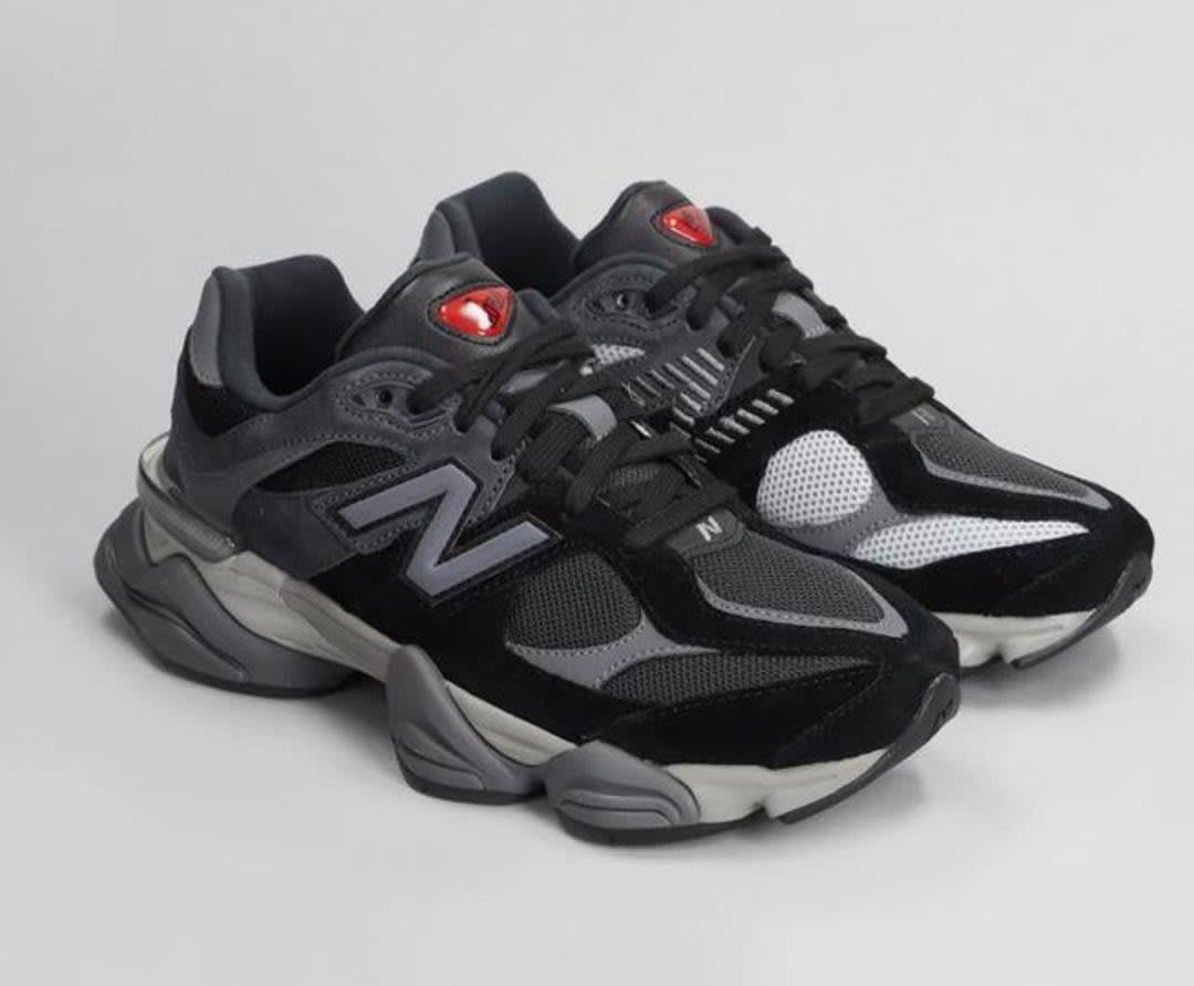 New Balance 9060