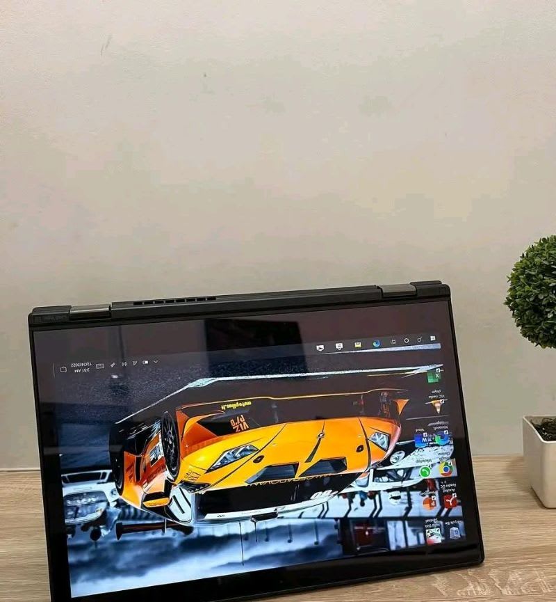 💻 Lenovo ThinkPad Yoga L380 (Convertible)