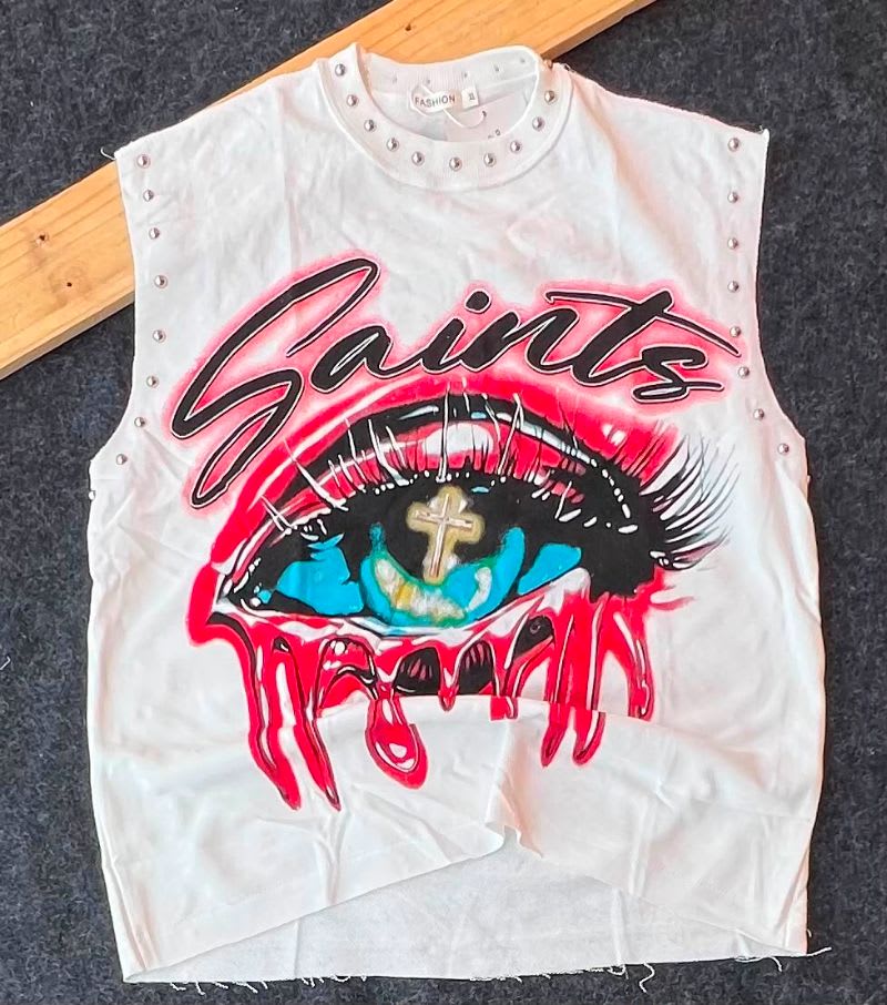 Sleeveless shirt