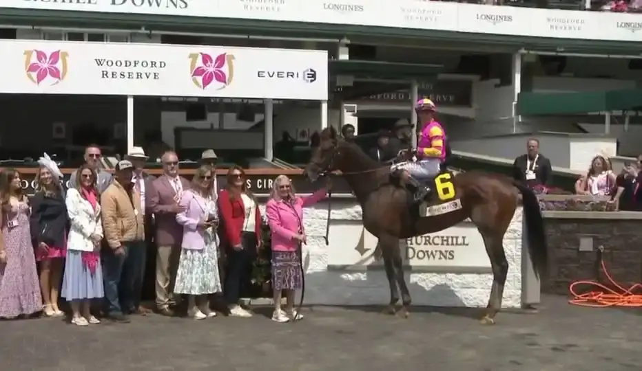 Soaring High, hija de Songbird, gana en Churchill Downs