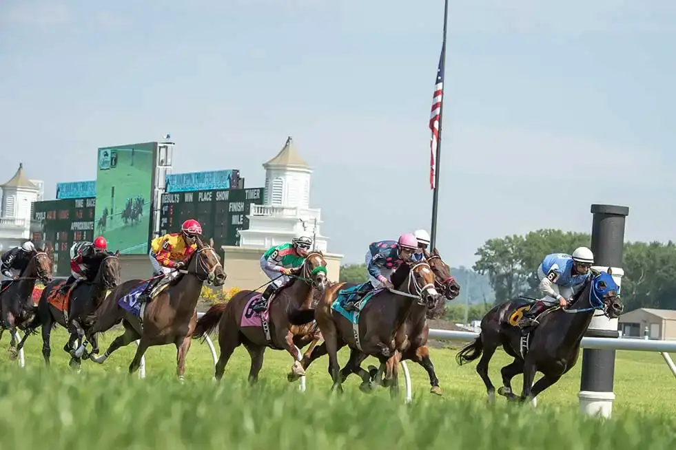Multan a jinete Summer Pauly por error de pesaje en Belterra Park