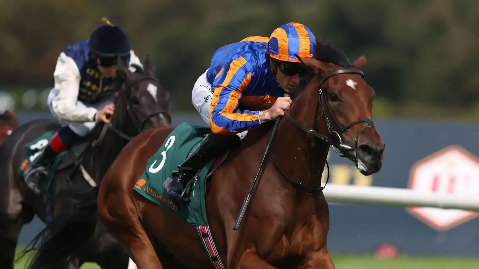 Diamond Necklace gana el Poule d'Essai des Pouliches en ParisLongchamp