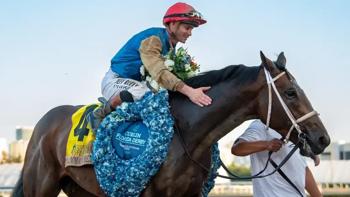Commandment al Belmont y Further Ado al Matt Winn Stakes