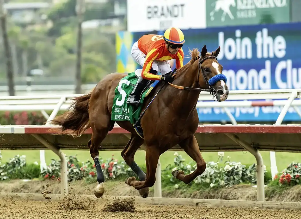 Desert Gate domina el Texas Derby en Lone Star Park
