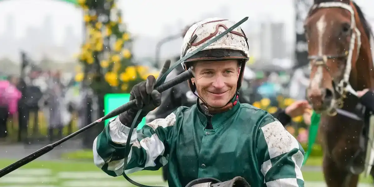 Sanción a James McDonald en Champions & Chater Cup: análisis