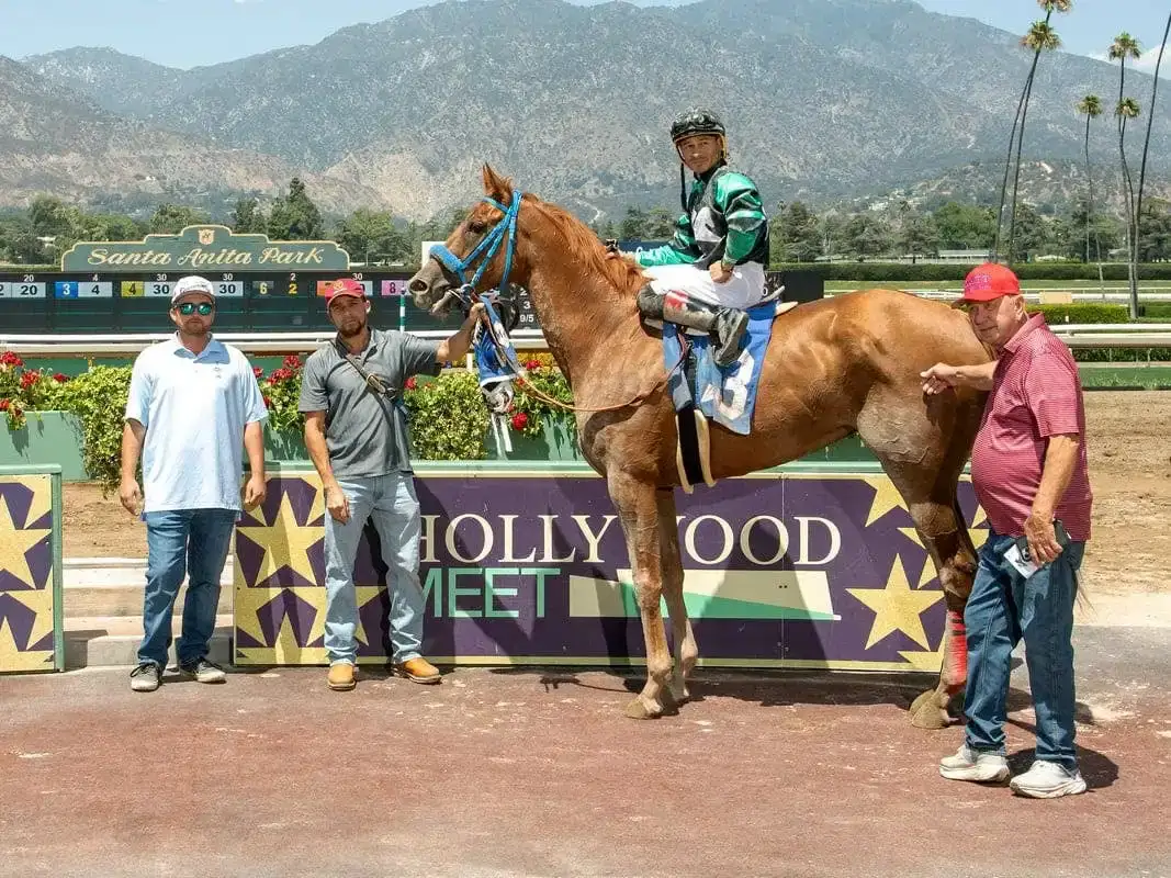 Ron Glatt gana tras 25 años con Smile Baby Smile