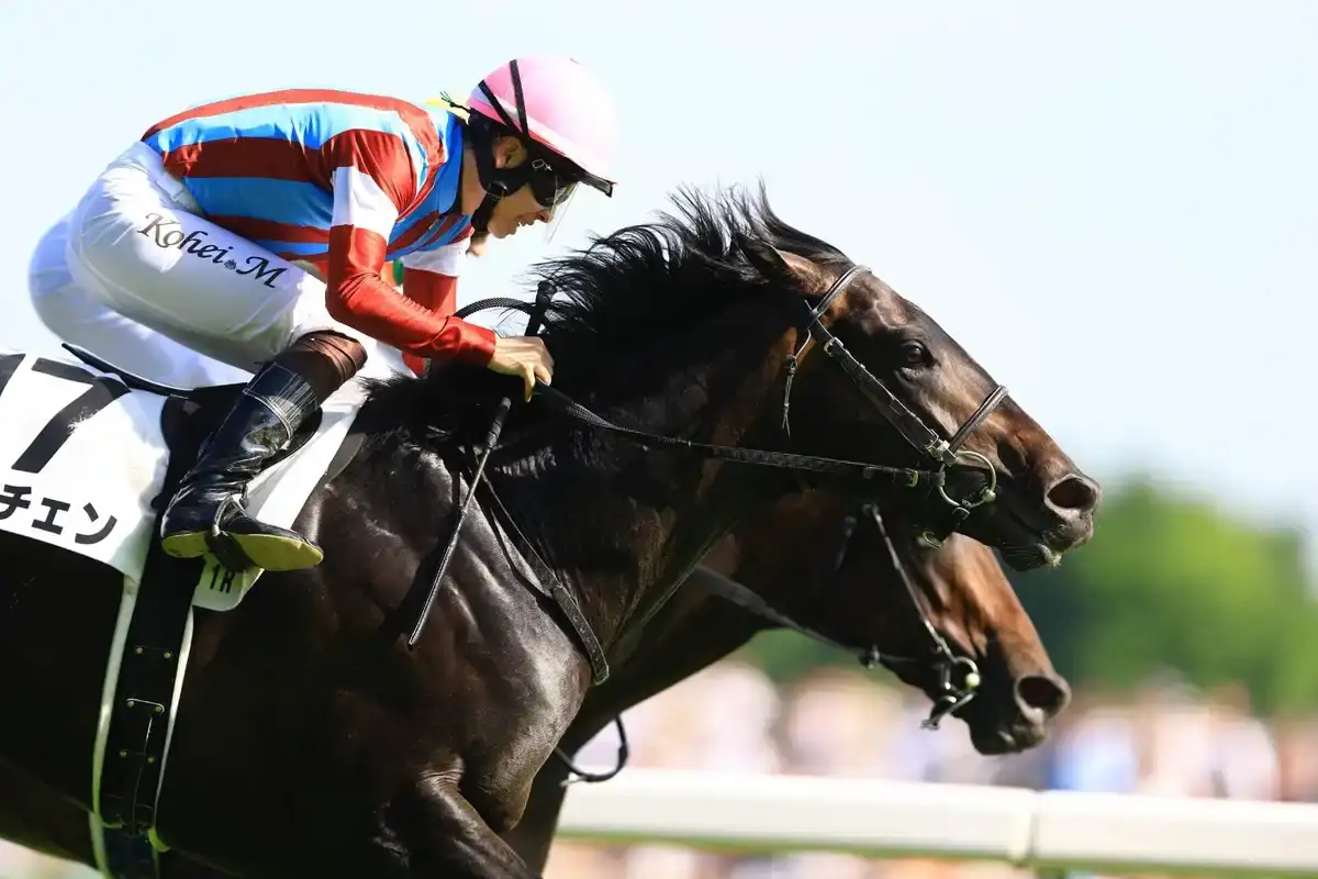 Lovcen gana el Derby Japonés y busca la Triple Corona
