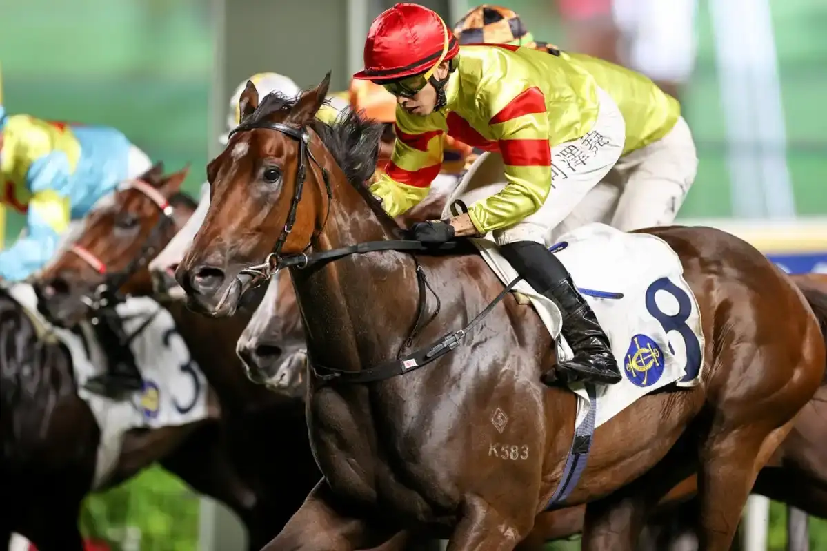 Hot Delight lidera la carrera por el Champion Griffin Award en Hong Kong