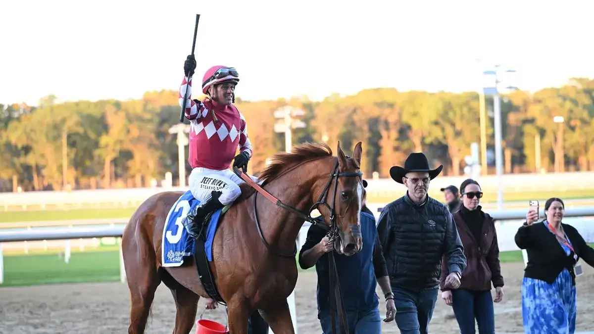 Americathegreat gana el Sands Point Stakes (G3T)