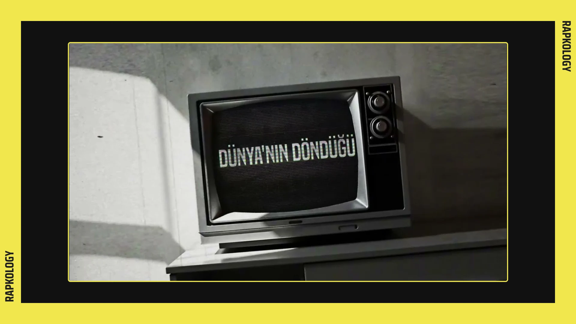 Da Poet ve Kayra'dan "Önemi Yok"