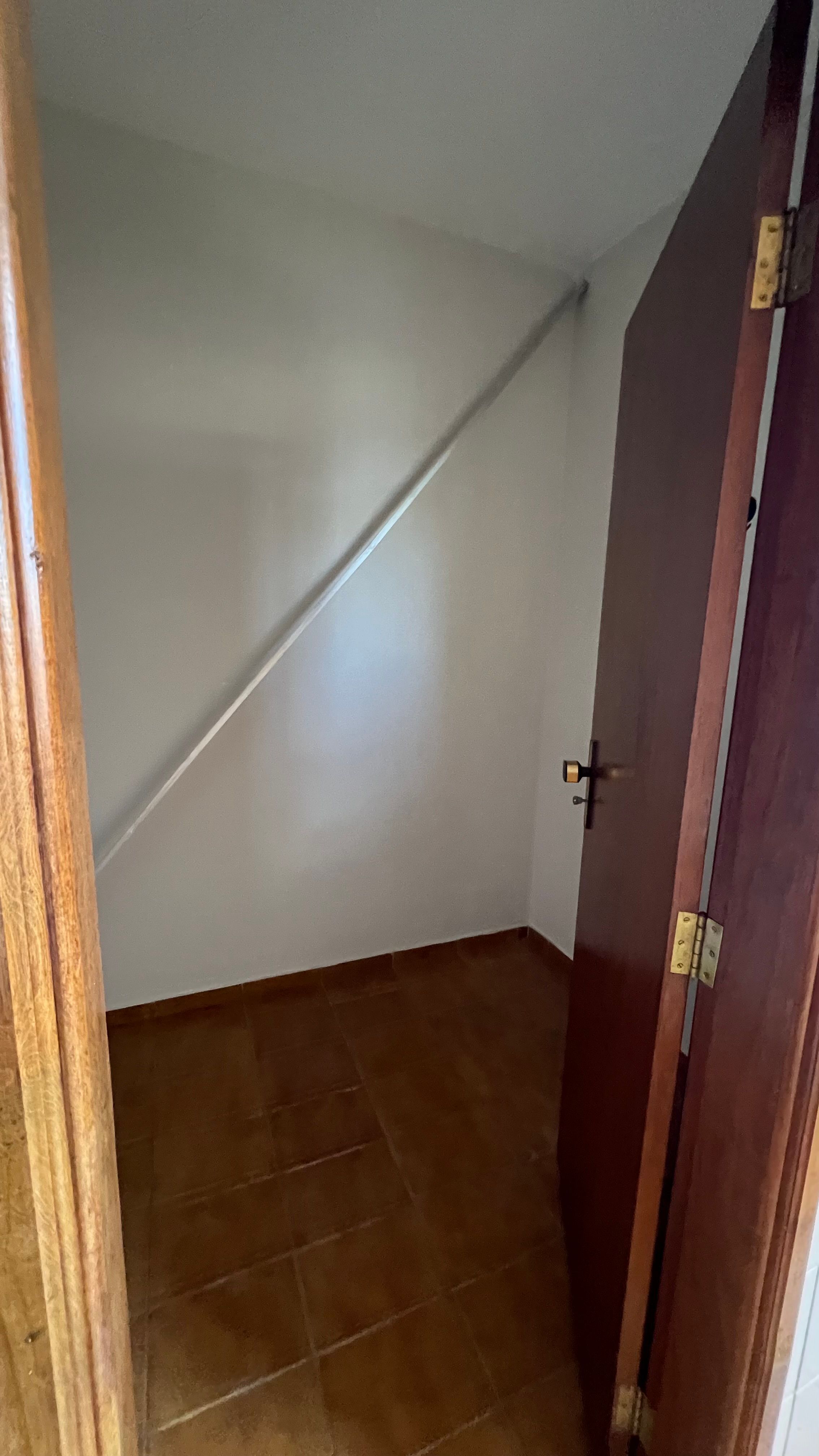 Apartamento Amplo no São Francisco | 3 Quartos, 2 Salas e 2 Vagas – Região Central - Foto 6