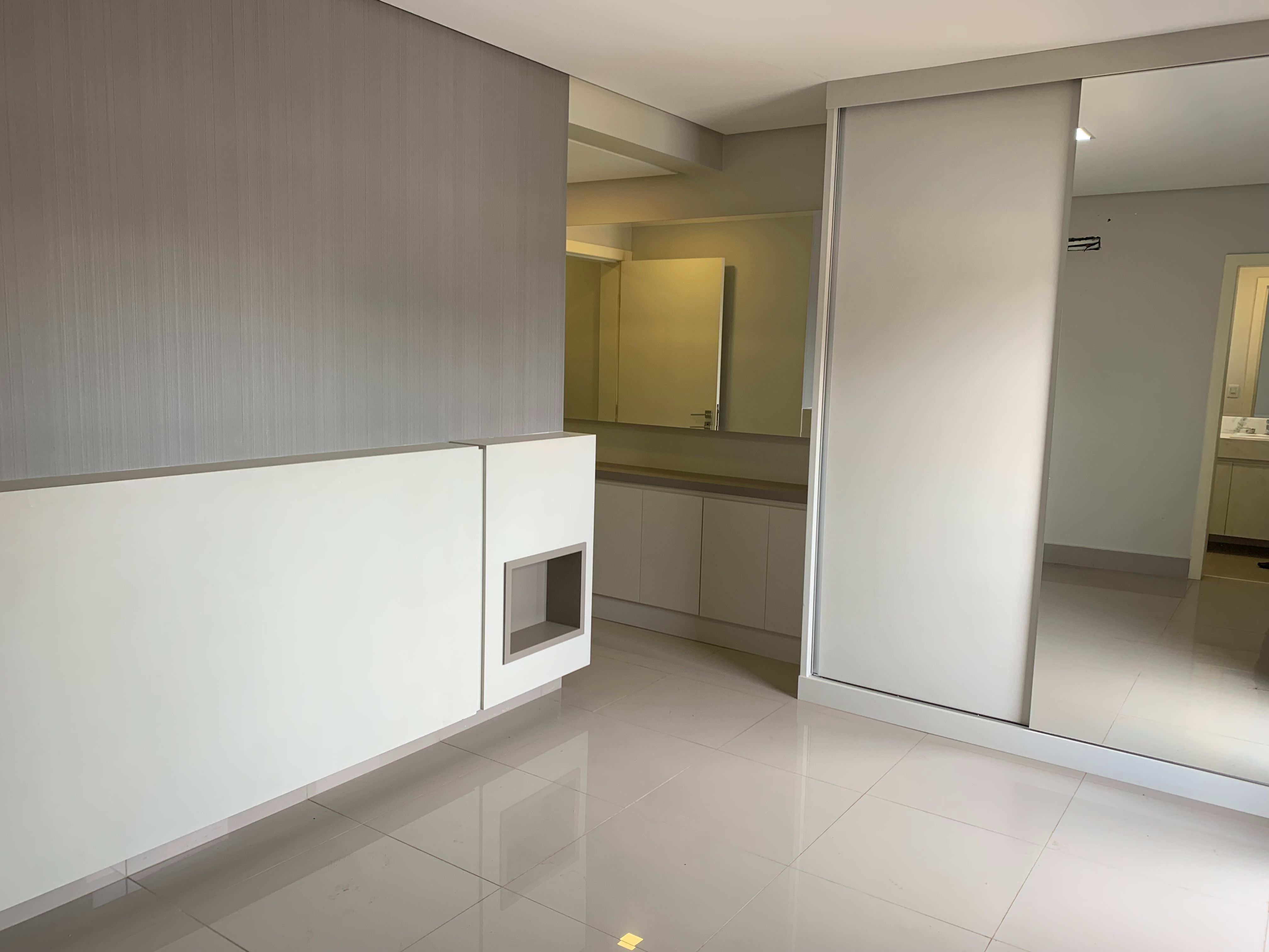 Apartamento Alto Padrão no Centro | 3 Suítes, Varanda Gourmet e 2 Vagas - Foto 13