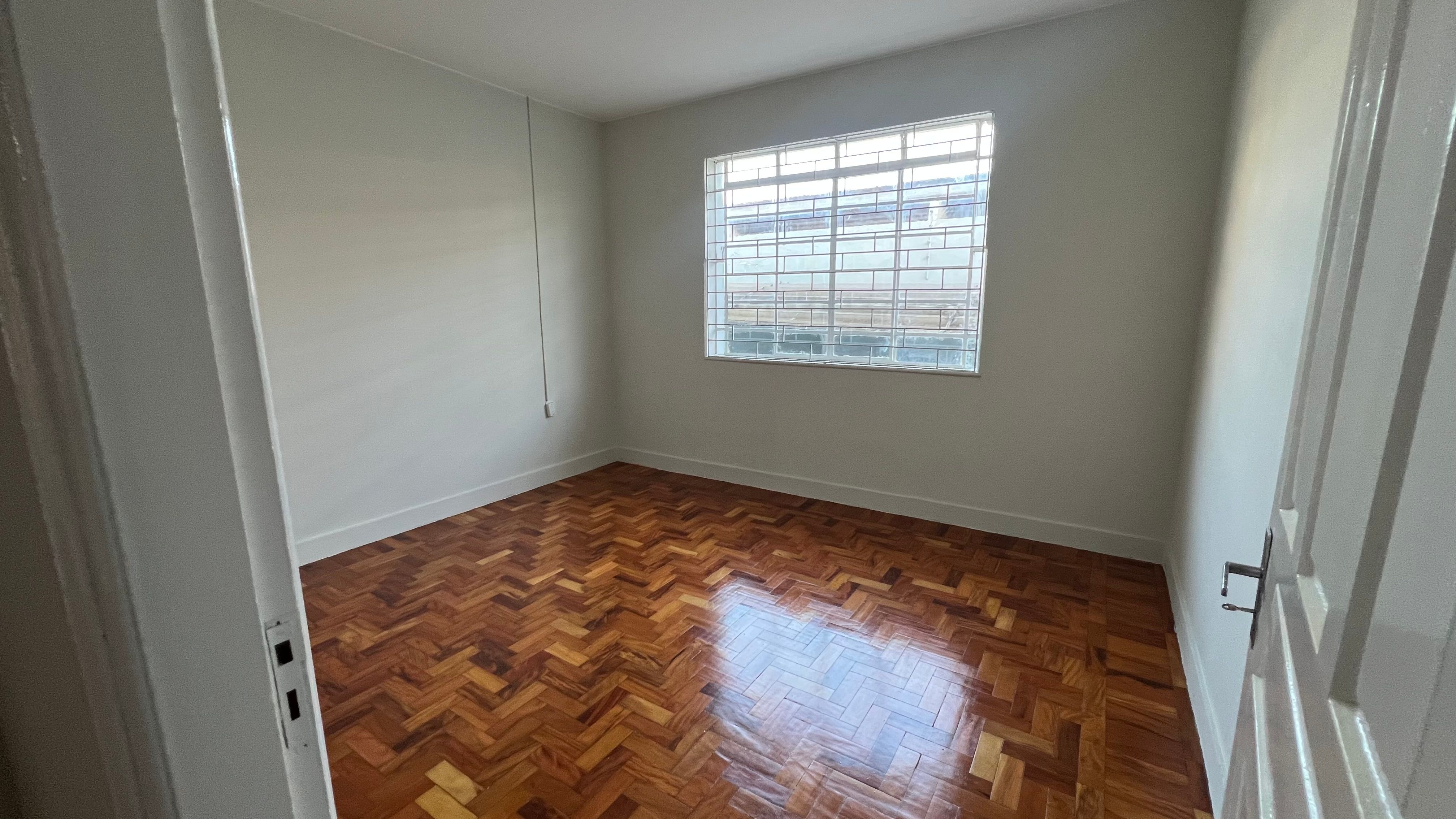 Casa no centro com 4 quartos e excelente localização - Foto 8