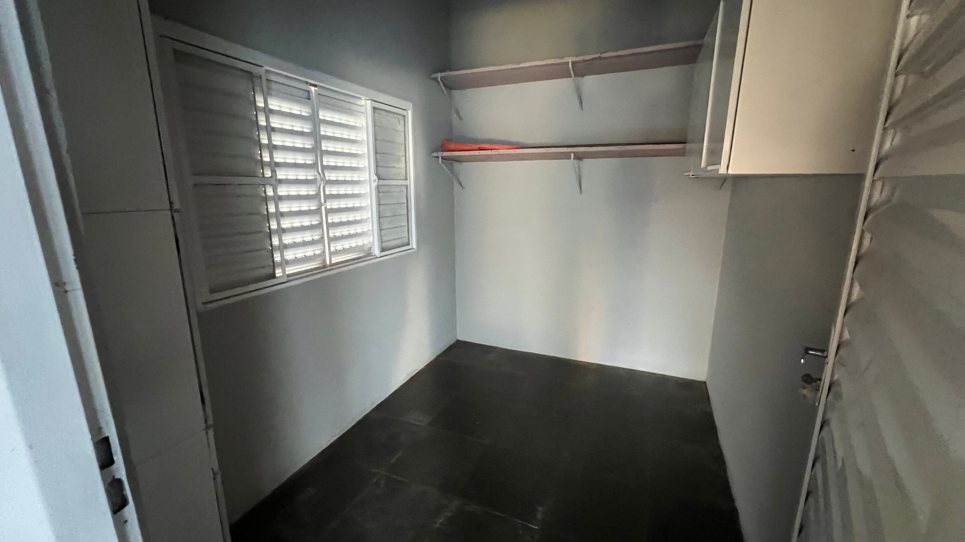 Casa no centro com 4 quartos e excelente localização - Foto 13