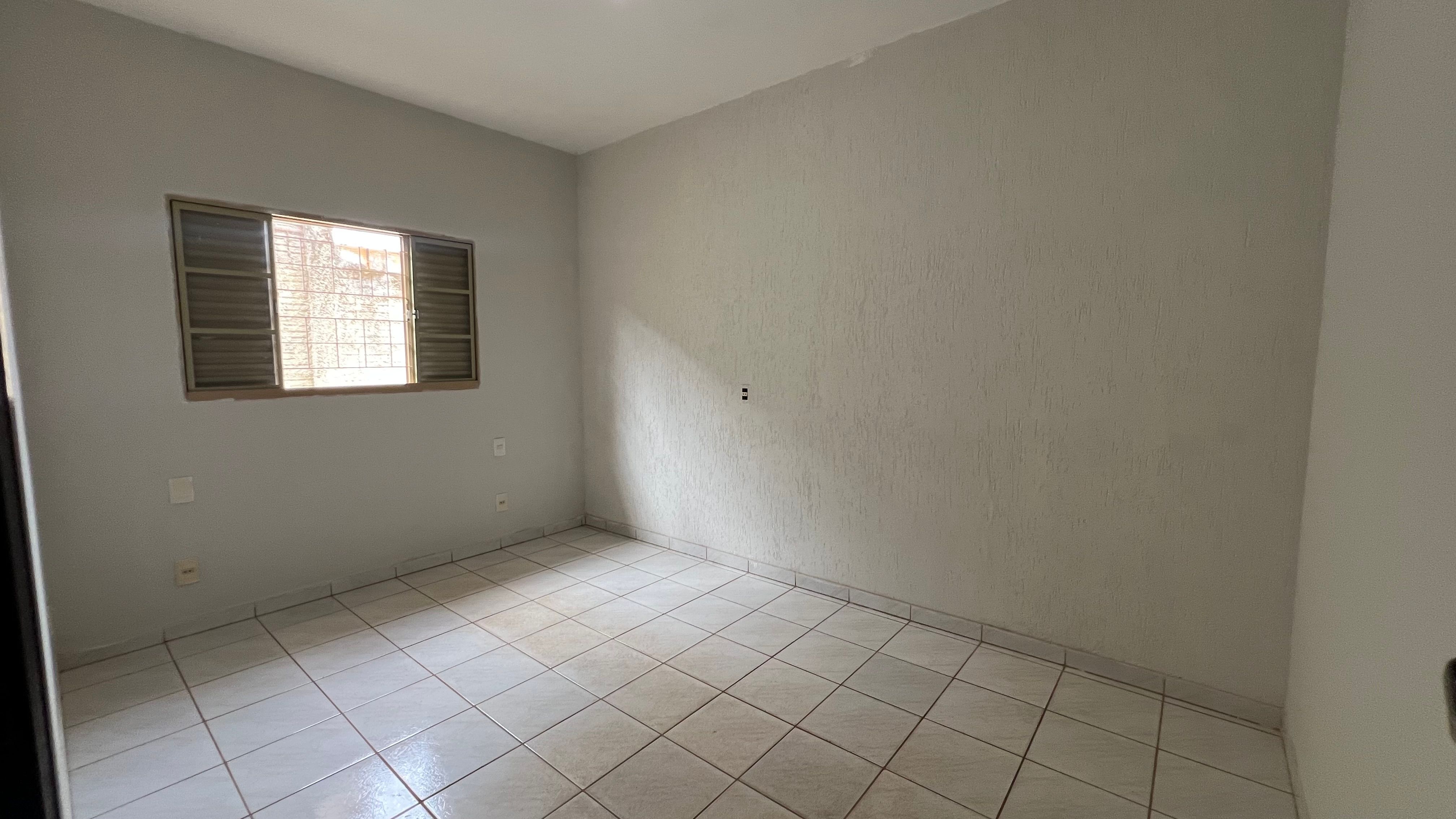 Casa com 3 quartos e 2 vagas no centro, ao lado da Santa Casa - Foto 5