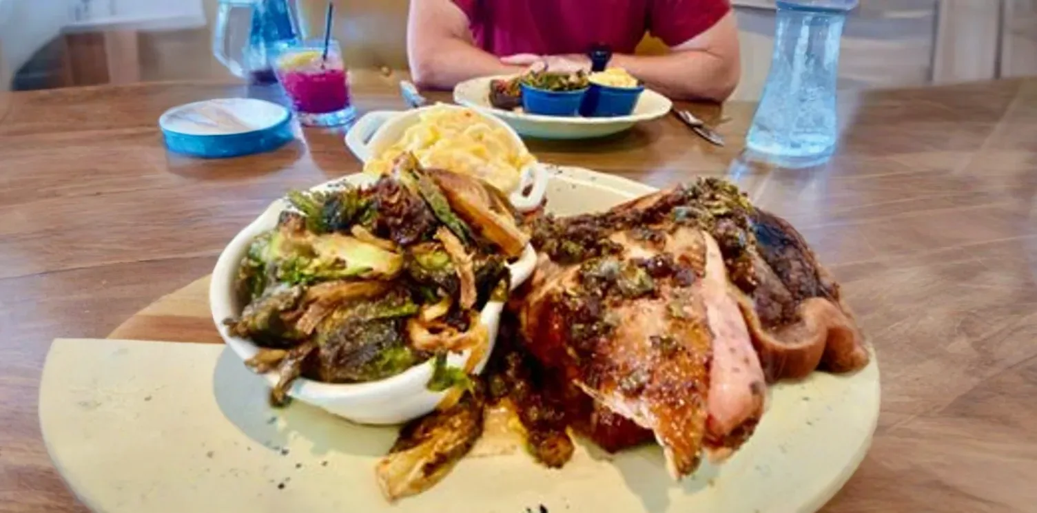 carousel-default-image