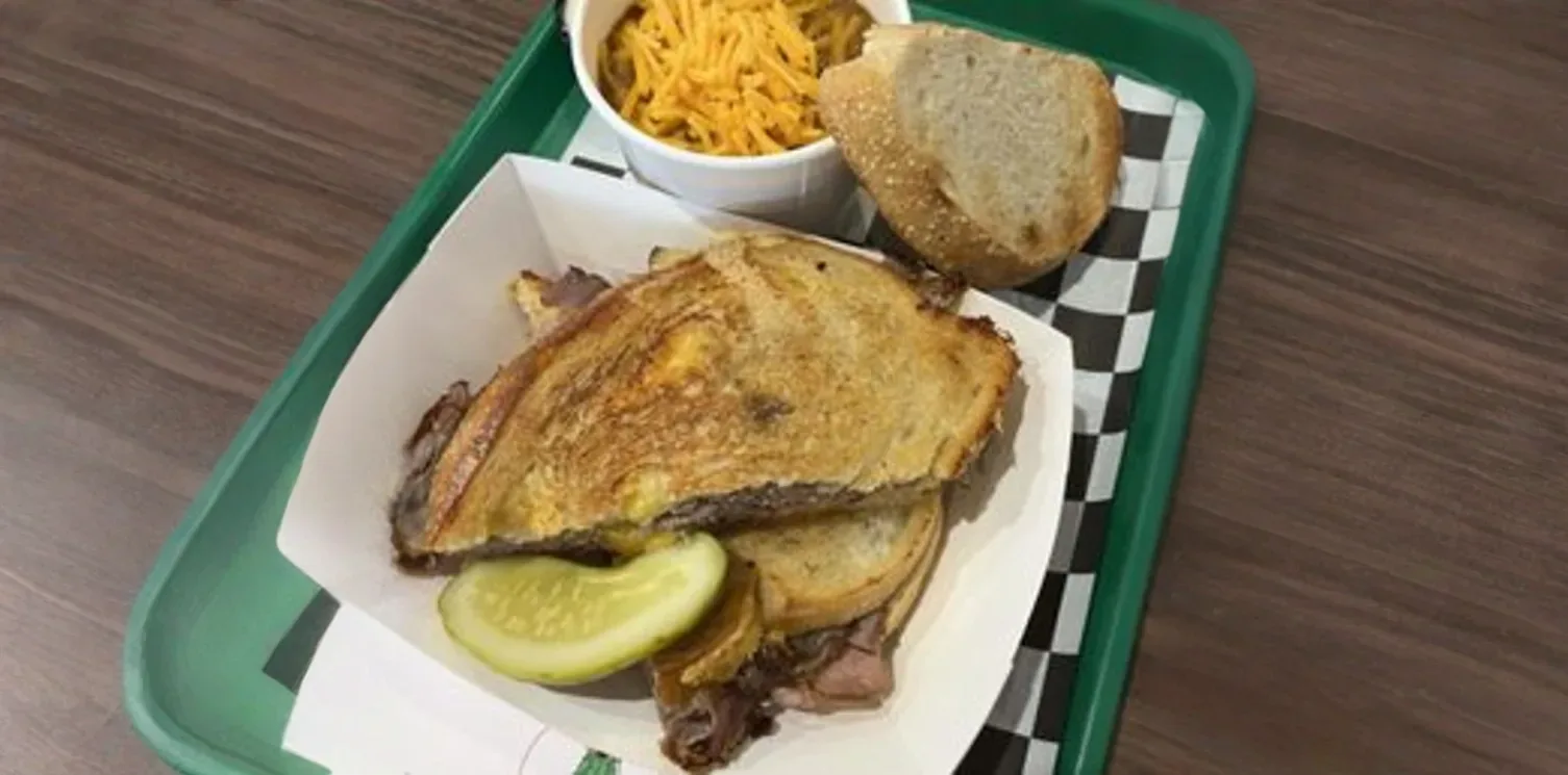 carousel-default-image