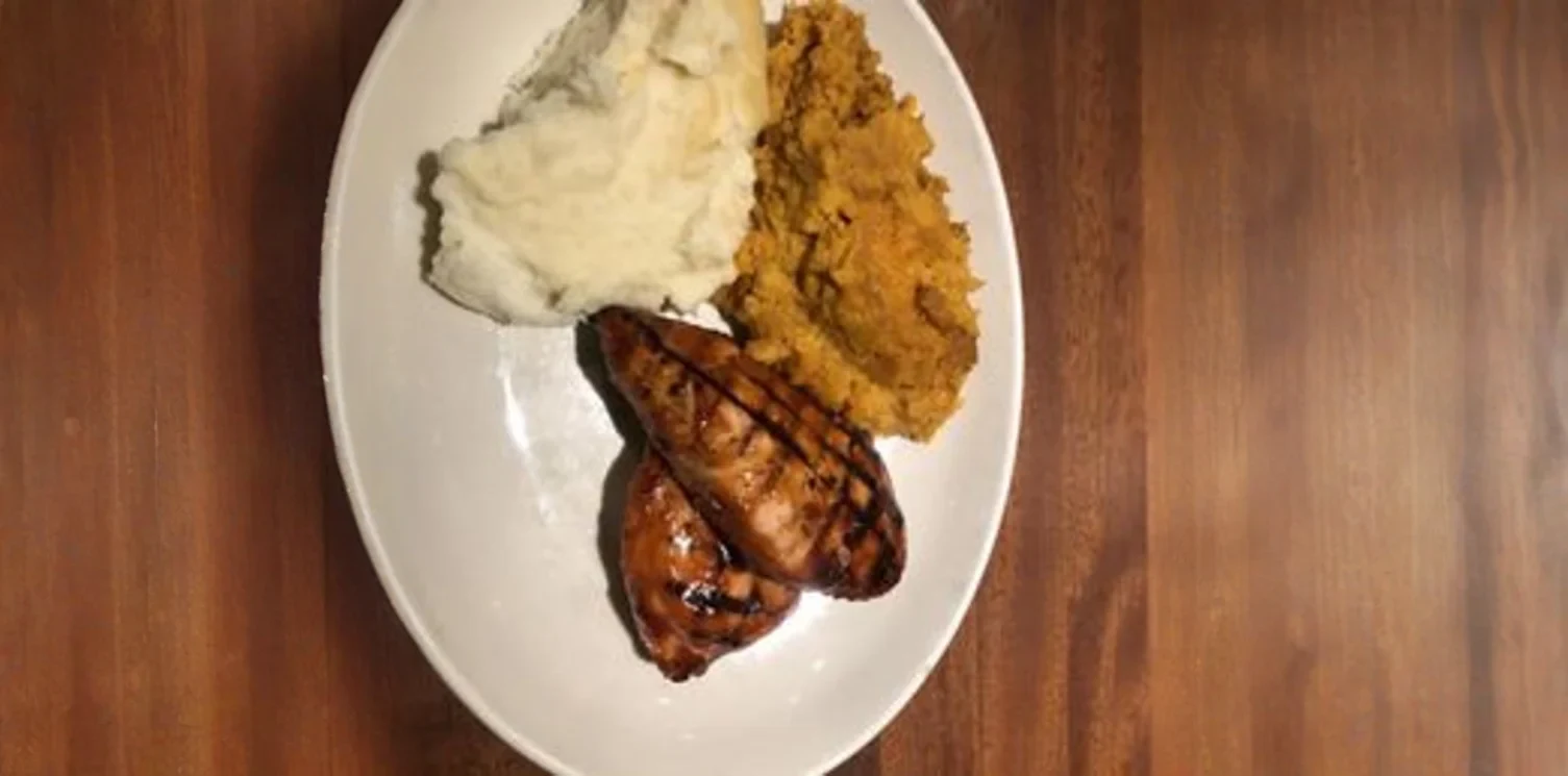 carousel-default-image