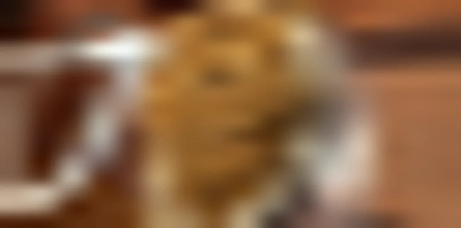 carousel-default-image