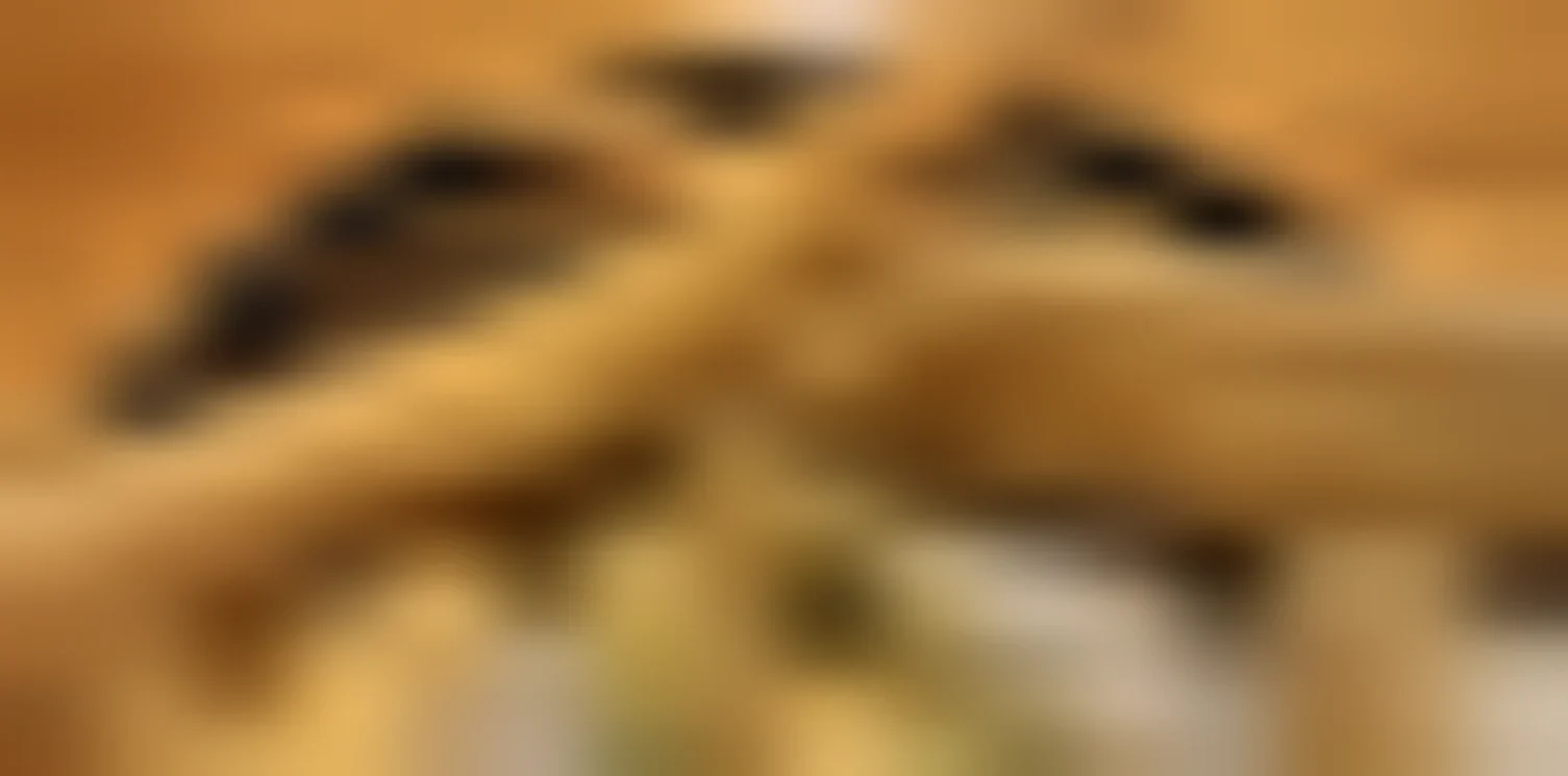 carousel-default-image