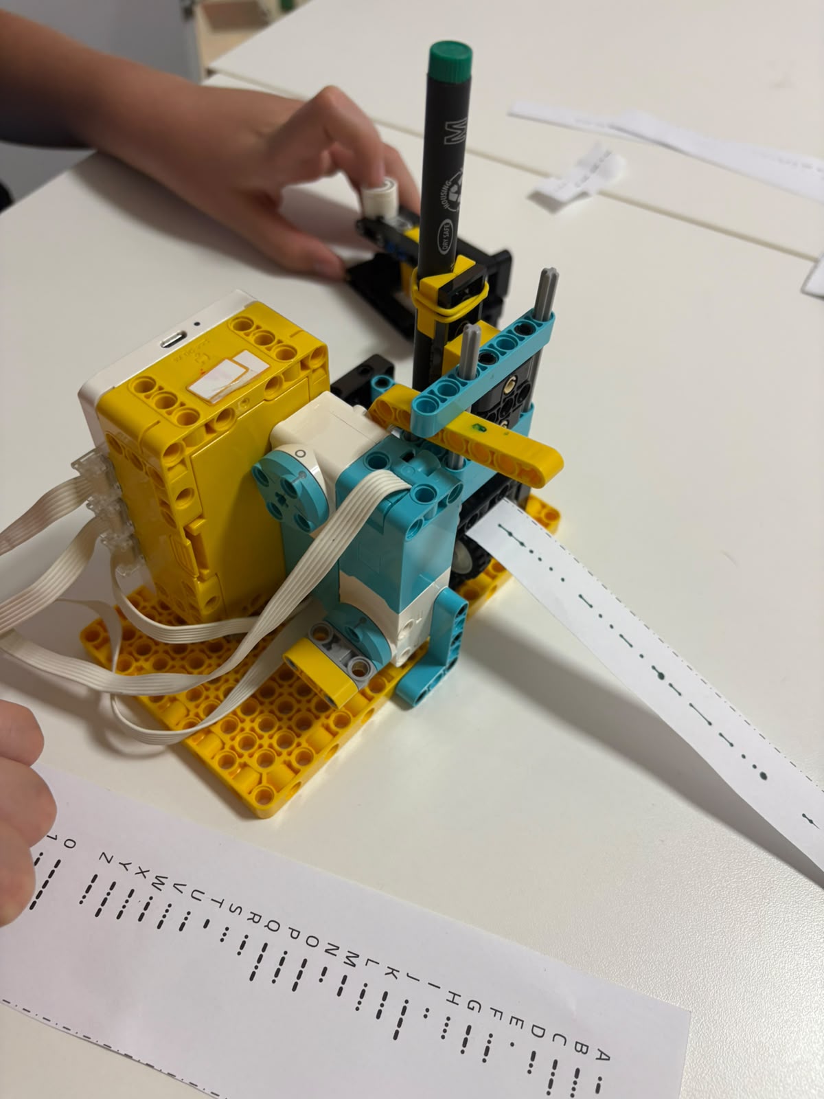 Uspješno završen drugi ciklus Ljetnog kampa LEGO robotike 2026.