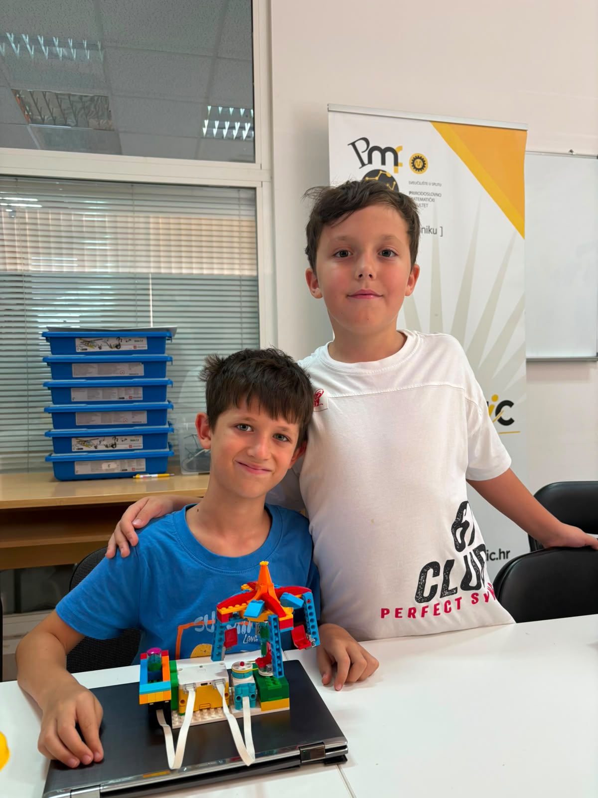 Uspješno završen prvi ciklus Ljetnog kampa LEGO robotike 2026.