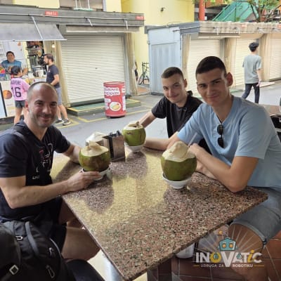 Udruga Inovatic osvojila srebro na svjetskom finalu robotike u Singapuru!