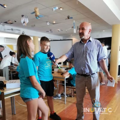 Održan prvi Ljetni kamp robotike na Zvjezdanom selu Mosor u sklopu EU projekta “Bilo kuda STEM svuda”.