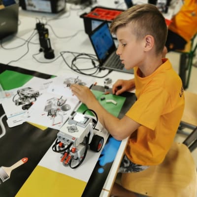 Održan prvi ciklus ljetnih radionica robotike 2020.