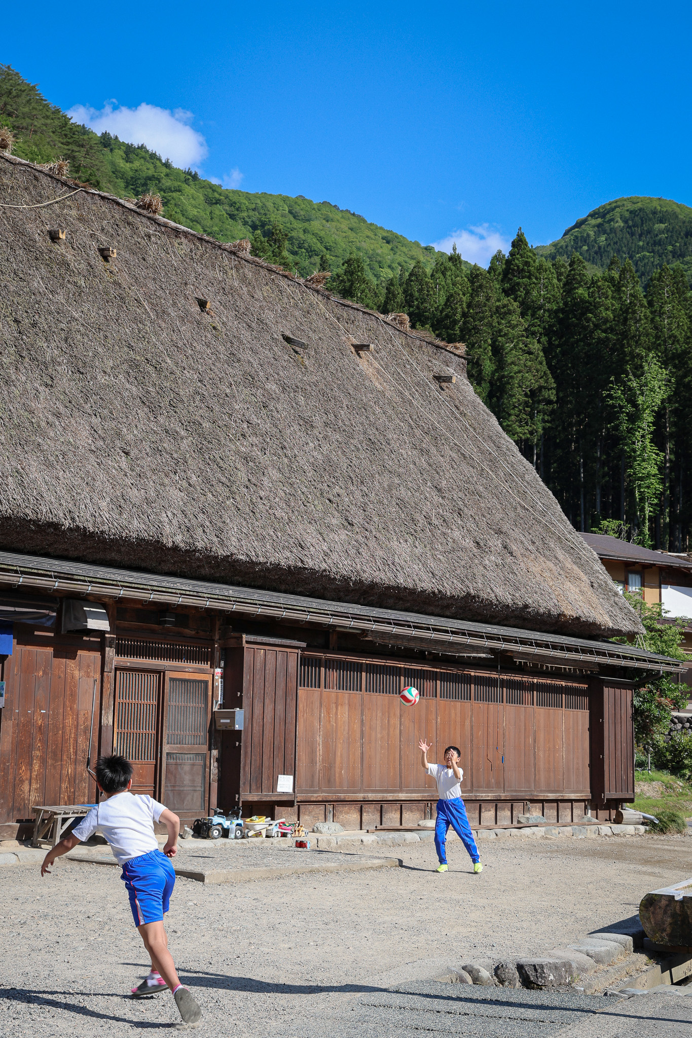 Children at home in Shirakawa-go
