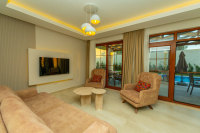 Gallery 13