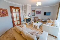 Gallery 17