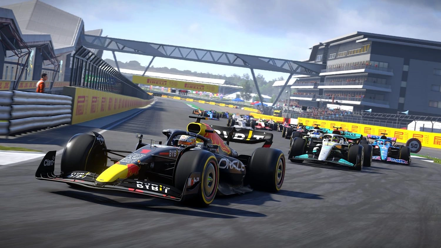 F1 22 Xbox Series X game cover featuring Formula 1 car