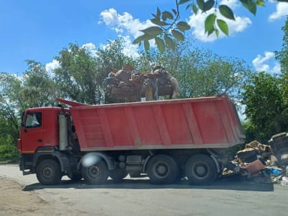 Более 9 миллионов рублей направили на уборку габаритного мусора в Орске