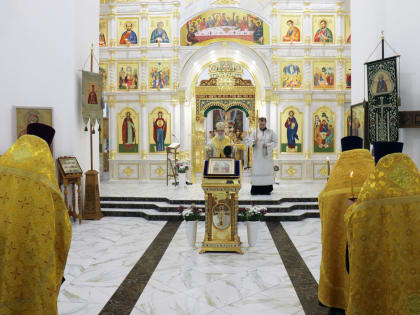 Божественная литургия в Бузулуке