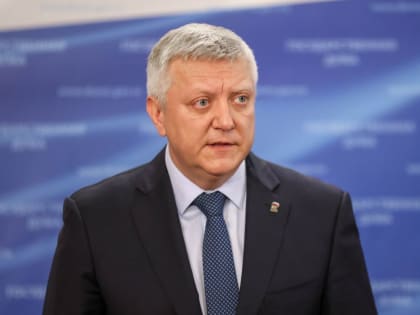 Дмитрий Вяткин: «Единая Россия» обеспечит новые меры финансовой защиты участников СВО и членов их семей