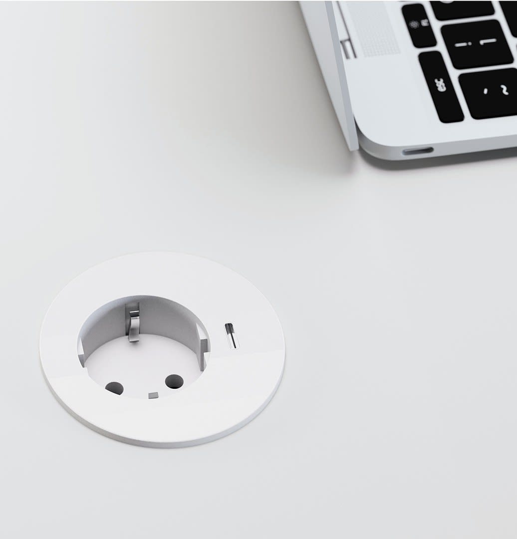 Pistorasia USB-C latausliittimellä